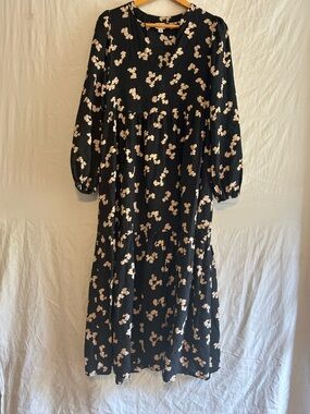 Dark Cottagecore Floral Dress // Black & Cream Tiered Bishop Sleeve
